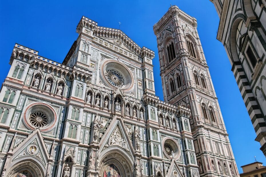 Florence Duomo and Bell Tower shot on Fujifilm X-T30 on a florence travel tour