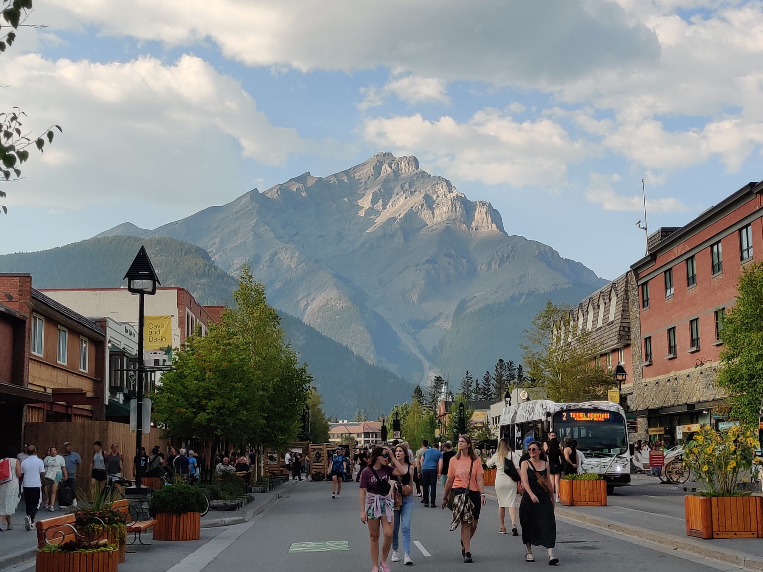 Complete Canada Road Trip: Day-by-Day Guide