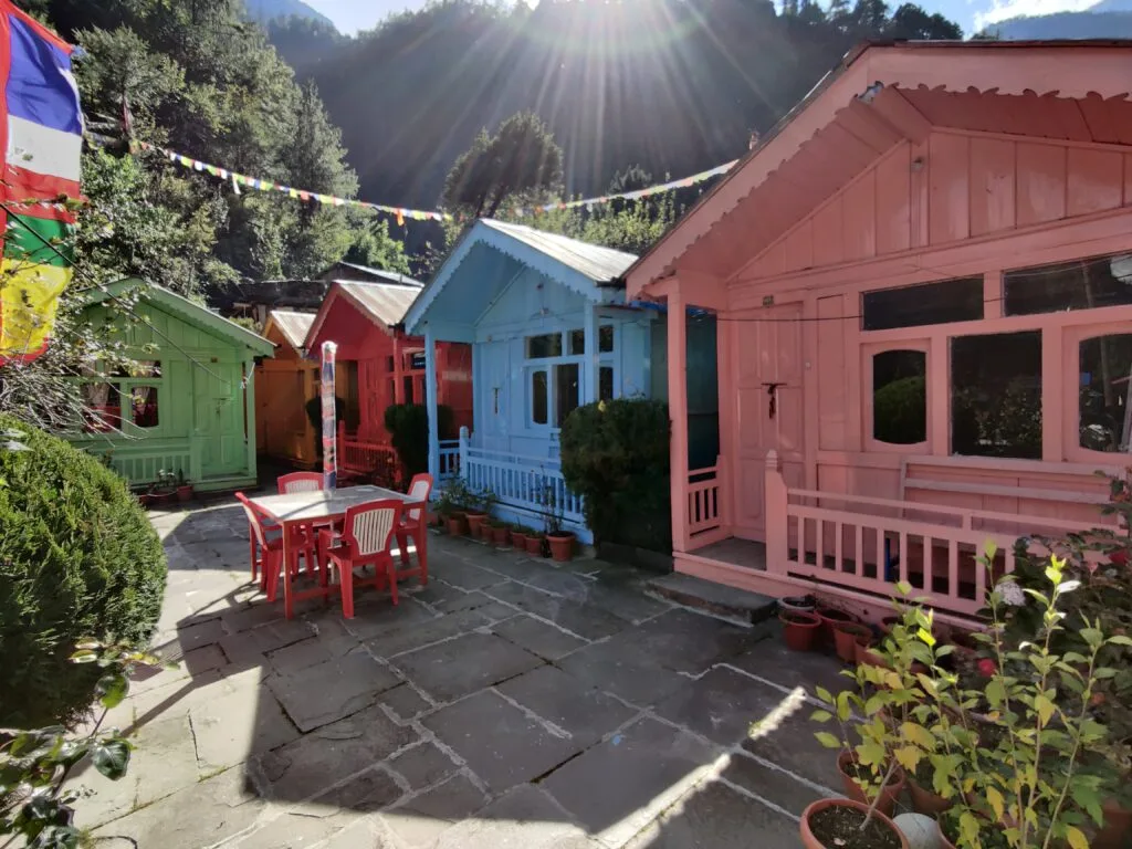 Annapurna Circuit Teahouse: Chame
