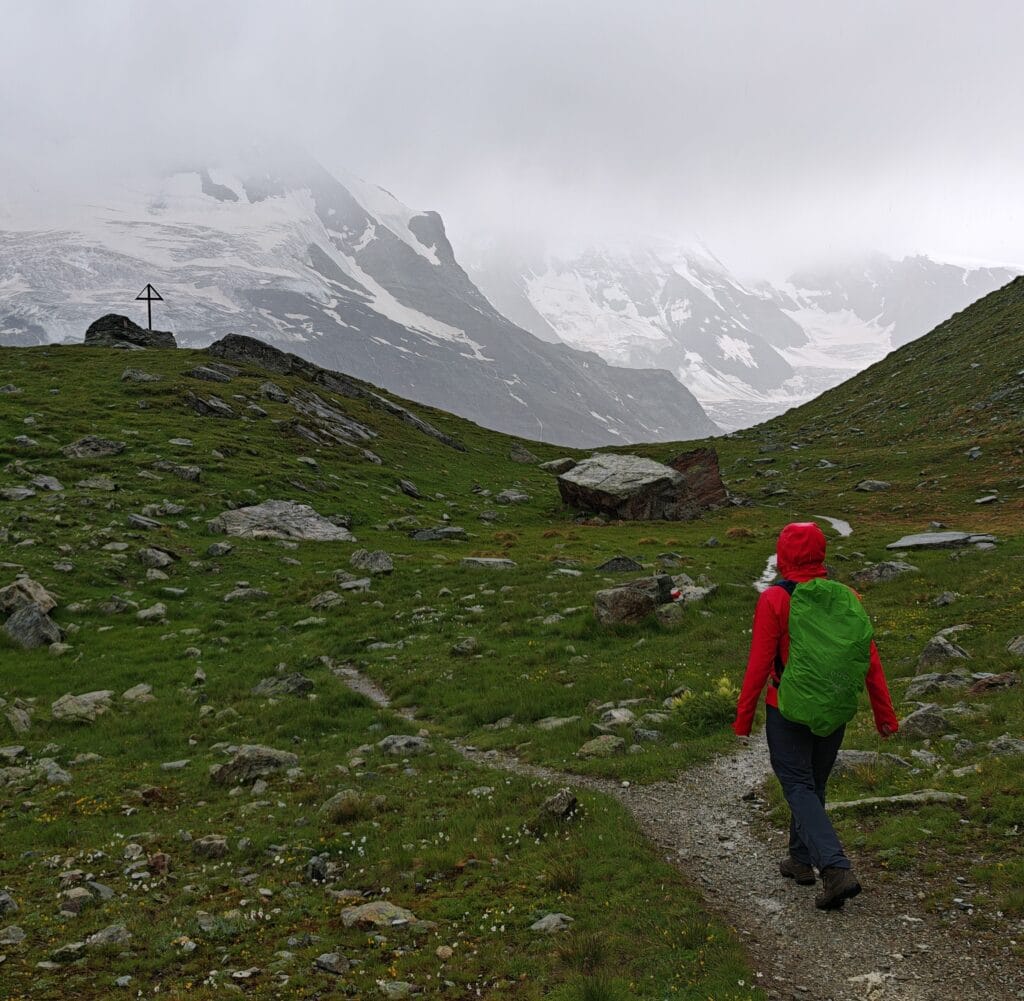 Hikelite 26 with Raincover on in Zermatt