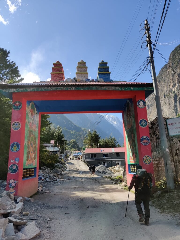 Chame, Annapurna Circuit