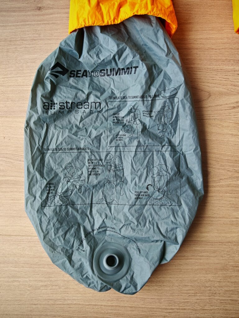 Sea to Summit Ultralight Insulated Sleeping Pad- Airstream Pump