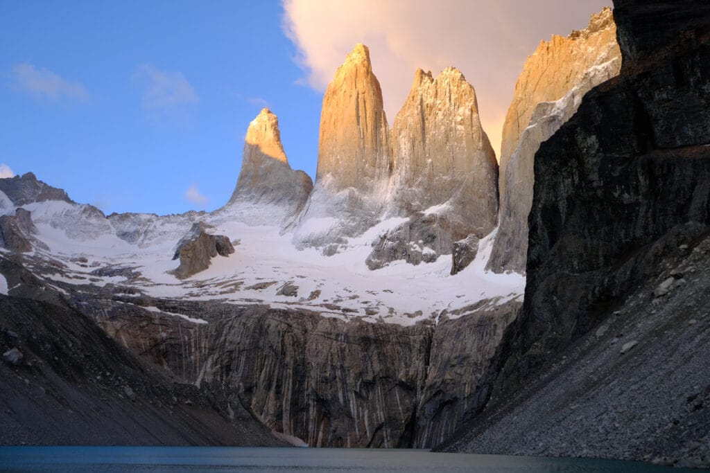 Torres Del Paine O Circuit- Mirador Base Torres