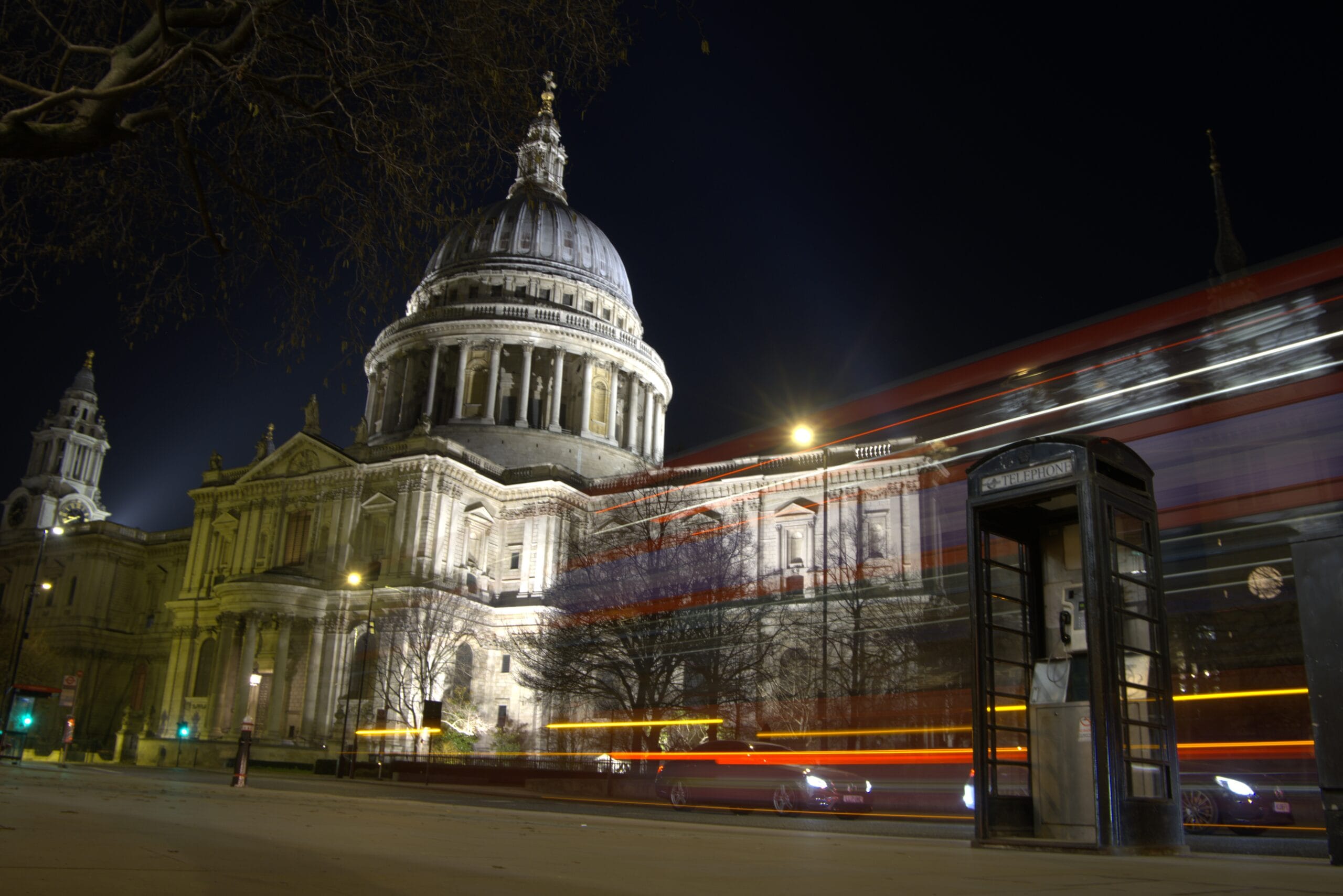St Paul's Cathedral shot a nighttime with a long exposure on a Fujfilm X-T30